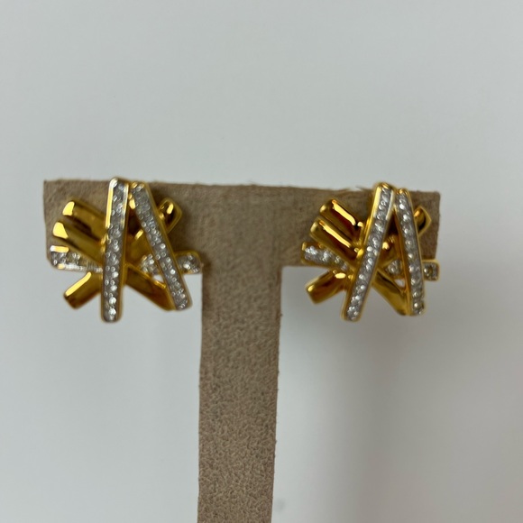 KJL Kenneth Jay Lane Gold Tone Clip On Earrings - Picture 1 of 9